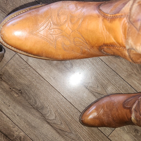 Capezio Womans Leather Heel Boots. 7.5 Fits Like 7. - Picture 4 of 10